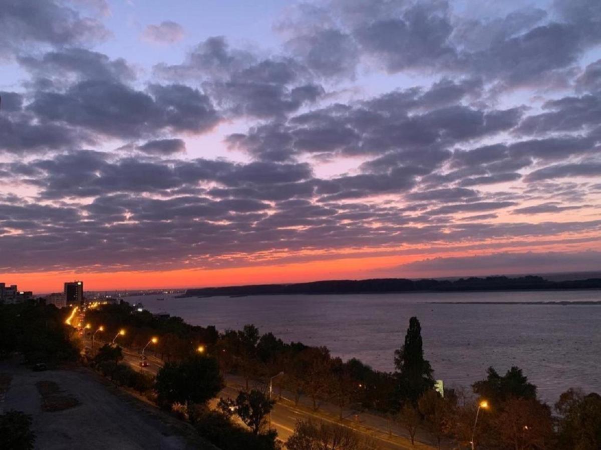 Penthouse Evianne Faleza Galaţi Esterno foto